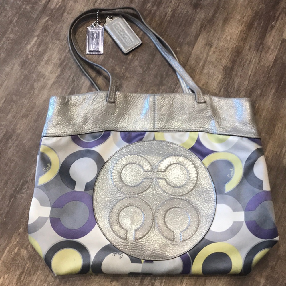 ✨Stylish Coach Tote Bag